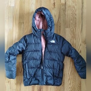 The North Face Kids Black Puffer Jacket with Pink Lining 10/12